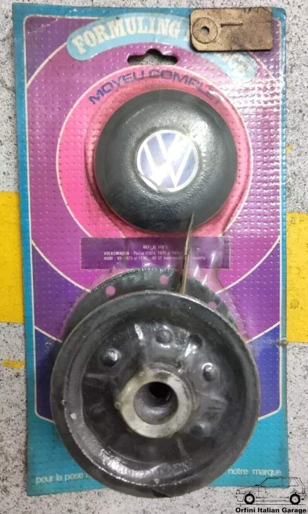 VW Passat Audi 80 Formuling Steering Wheel Hub Adapter Boss Horn View Rear