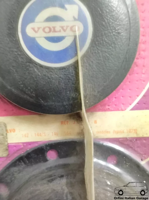 Volvo 142 144 144S 145 164 - Formuling Steering Wheel Hub Adapter Boss Horn View Front