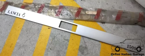 82363277 Back Door Trim Moulding Lancia Delta 1500