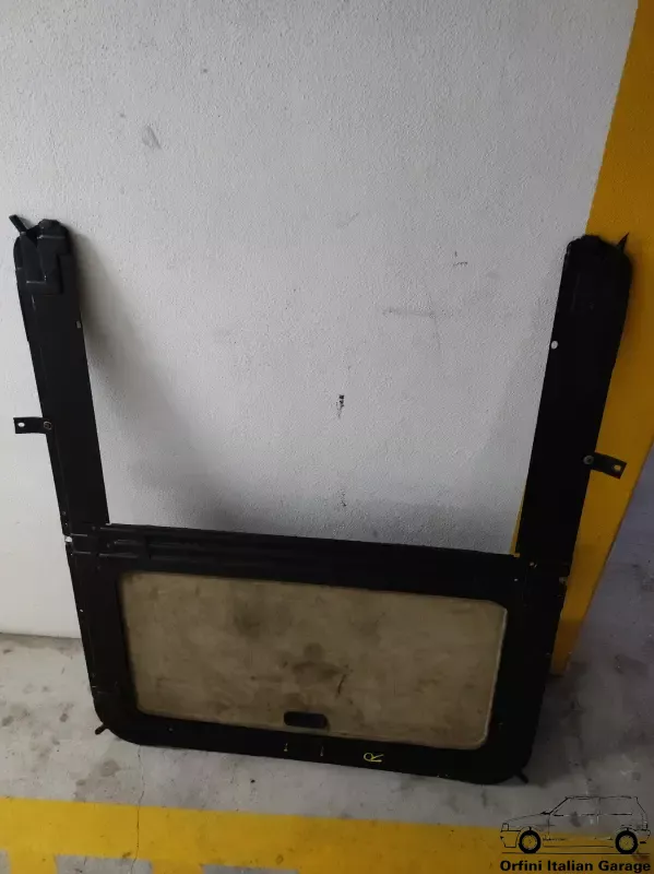 82452711 82424314 Sunroof Lancia Thema