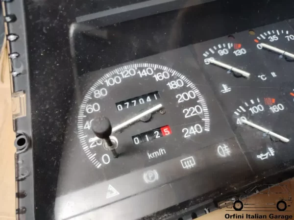 82452147 82464108 Instrument Panel Lancia Thema S2