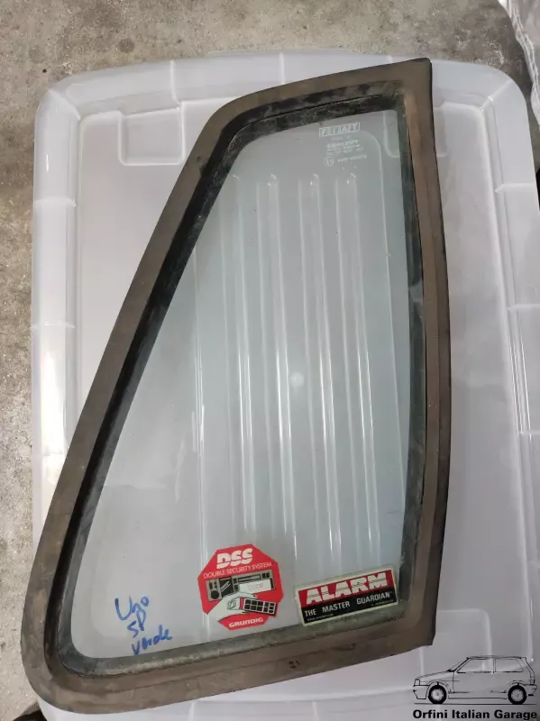 5960555  Rear Right Window Glass Green Fiat Uno 5 Doors