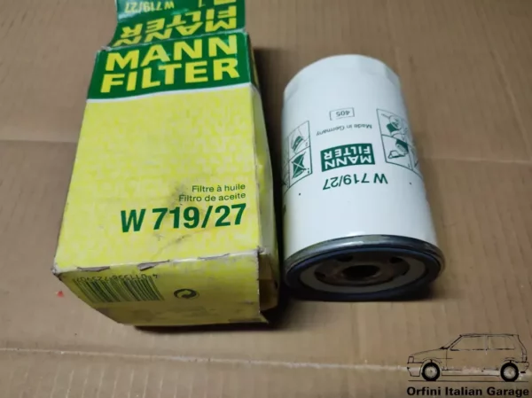 MANN-FILTER W719/27  Oil Filter Ford Chrysler Jeep