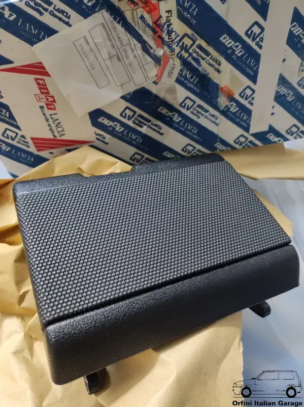 180865480  Glovebox Cover Lid Autobianchi Lancia Y10 4WD