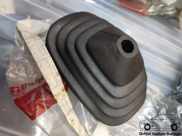 5942145  Gearknob Gaiter Boot Fiat 127 MK3 Super Fiorin