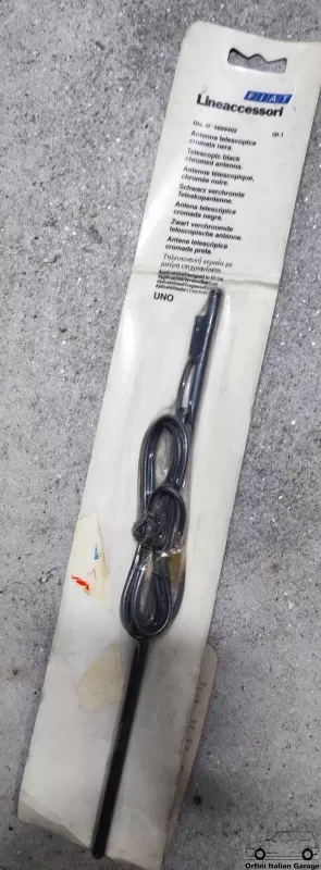 5899402 71740503 Aerial Antenna Fender Door Fiat Uno MK1 MK2
