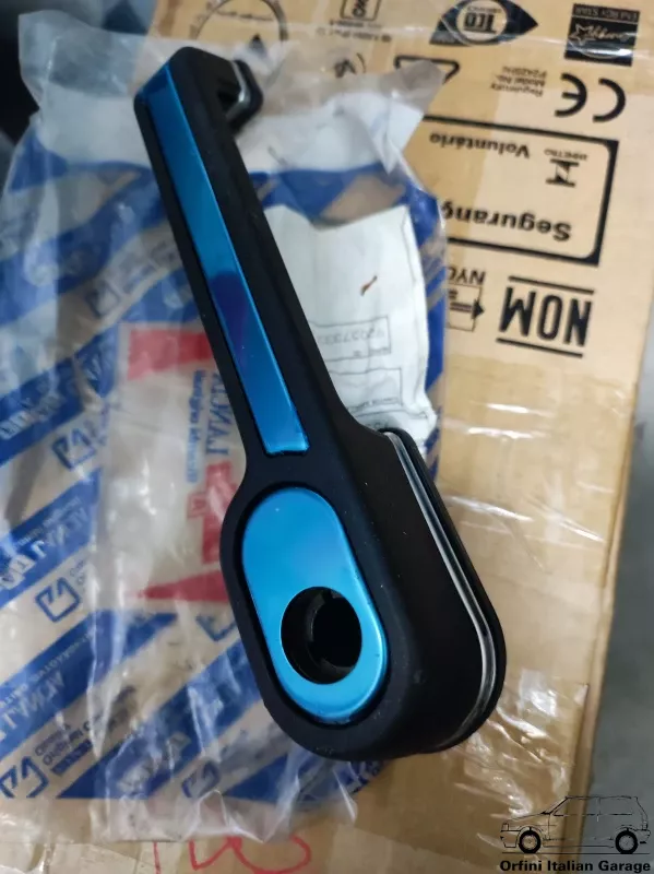 11327-7559191-1.webp 7559191 Front Door Handle Fiat Regata