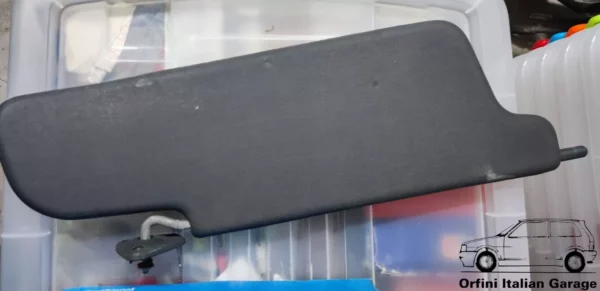 11366-8143G7-8143G8-1.webp 8143G7 8143G8 Left Sun Visor Peugeot 205