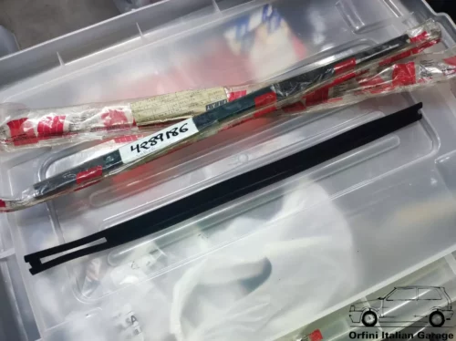 11397-4289186-1.webp 4289186 Window Deflector Guide Rubber Seal Fiat 127