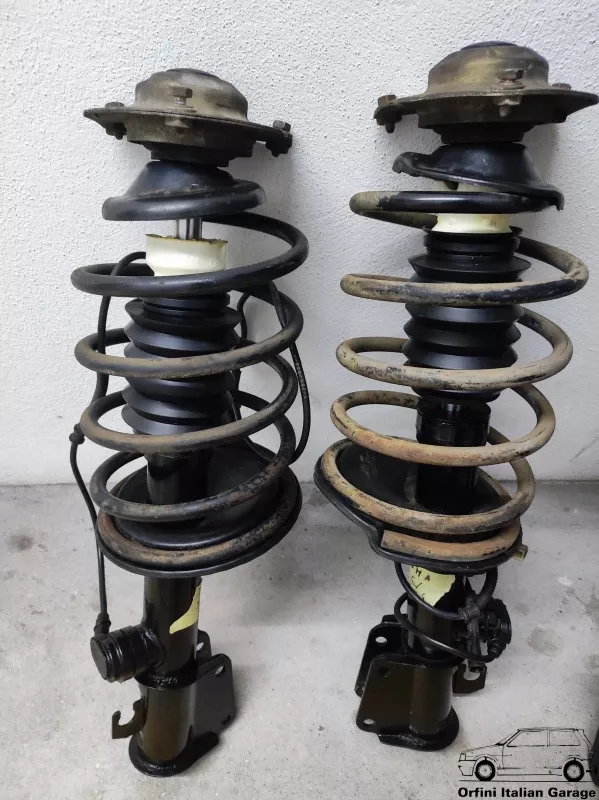 82476659 5895184 82442580 82439780 82454917 82454972 Set Shock Absorbers + Springs Lancia Thema S2 Turbo