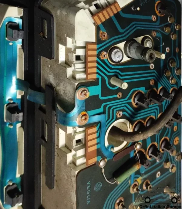 7550635 7607360 Instrument Panel Fiat Uno Turbo IE MK1