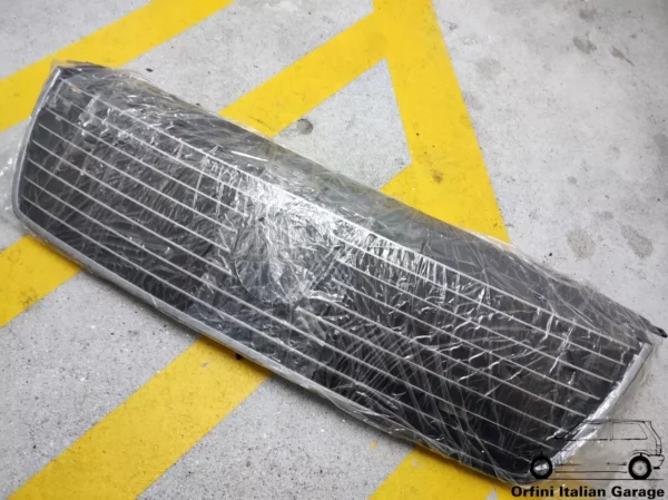 735409706 735402365 Radiator Grille Fiat Croma