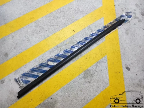 46511411 46824636 Right Interior Window Seal Raschiavetro Fiat Seicento