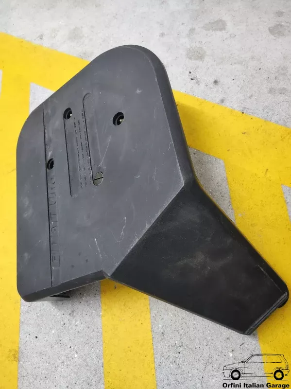 93304065  Air Filter Box Housing Fiat Panda 900