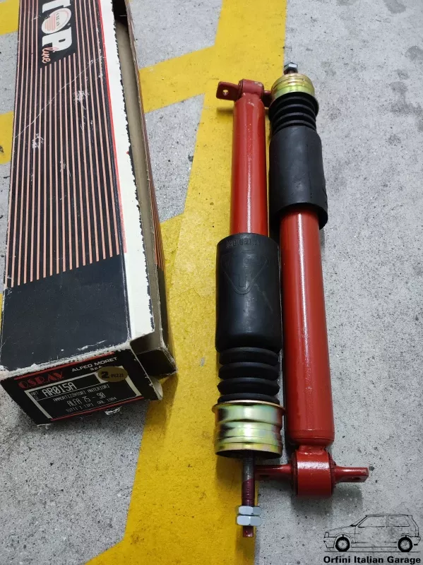 60530037  Pair Front Shock Absorbers Alfa Romeo 75 90