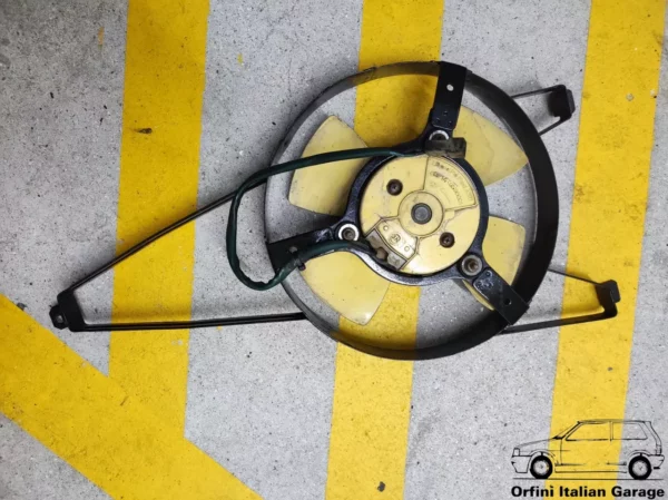 11635-4294274-4277052-1.webp 4294274 4277052 Radiator Fan Fiat 124 Sport Coupe Spider