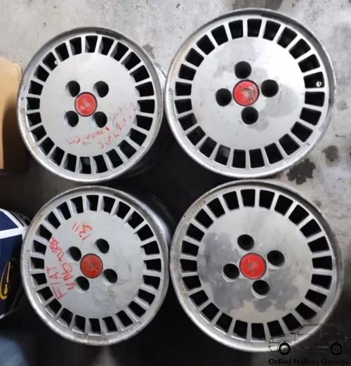 11640-7653249-7656066-1.webp 7653249 7656066 Set Wheels 13 Fiat Uno Turbo IE MK1