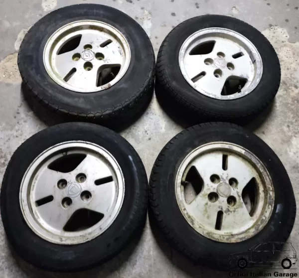 11642-4370434-1.webp 4370434 Set Wheels 13 Lancia Beta Montecarlo