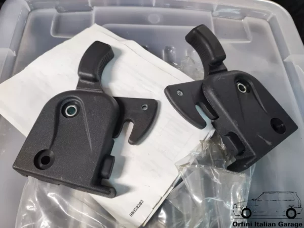 11670-51755695-183612140-51755694-1.webp 51755695 183612140 51755694 Rear Back Seat Handles Pair Fiat Doblo