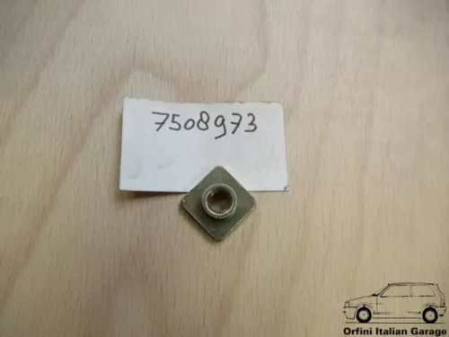 7508973 5967727 Bumper Nut Fiat Cinquecento Uno Lancia Y10