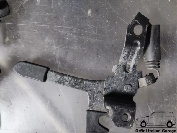 181844980 711839080 Rear Left Seat Lock Fiat Cinquecento