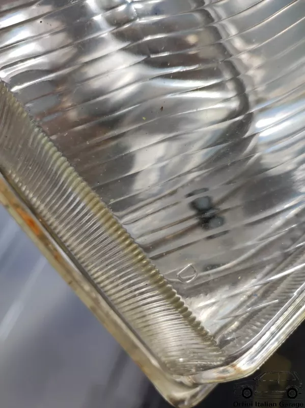 11750-Farol-Direito-Peugeot-504-3.webp Right Headlight Peugeot 504