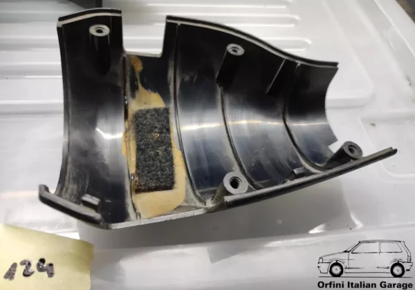 11772-4294836-2.webp 4294836 Lower Steering Column Cover Fiat 124 Spider