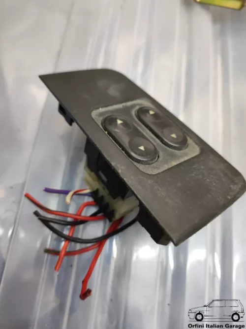 11791-716646060-1.webp 716646060 Left Window Switches Fiat Punto 176
