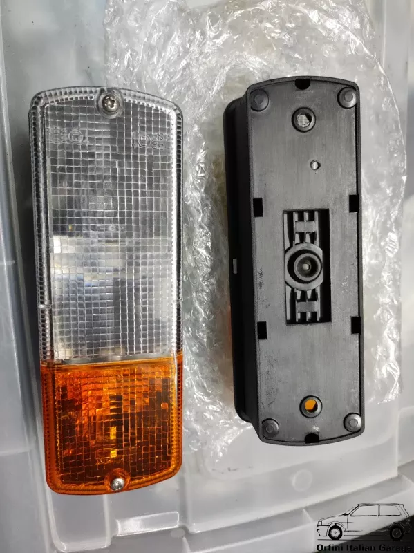 11794-Britax-9006-2.webp Britax 9006 Pair Front Lights Indicators Universal