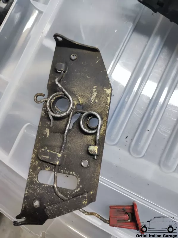 7635978  Bonnet Hood Lock Fiat Uno