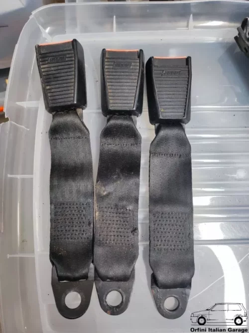 182503980 5892034 Rear Seatbelt + Locks Fiat Uno