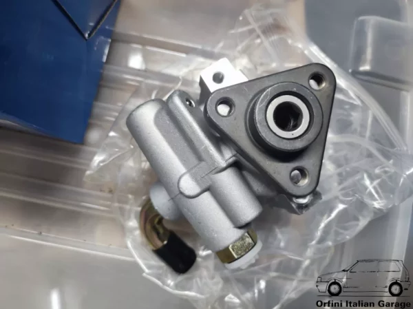 11900-60618477-60811249-3.webp 60618477 60811249 Power Steering Pump Alfa 145 146 155 166 GTV Spider