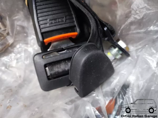 5889004 182513080 Front Right Seatbelt Fiat Uno 3 Doors