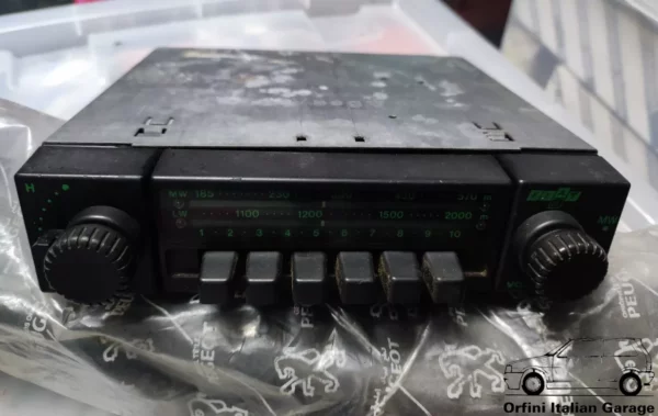 11979-Radio-Fiat-Voxson-Anos-70-80-1.webp Voxson Radio Fiat 70 80's