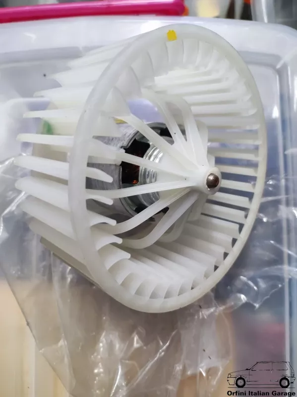 11989-46451865-7596216-1.webp 46451865 7596216 Heater Fan Fiat Lancia Alfa