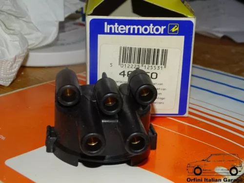 12070-XD174-Intermotor-46250.webp XD174 Intermotor 46250 Distributor Cover Renault 5 18 20 Fuego