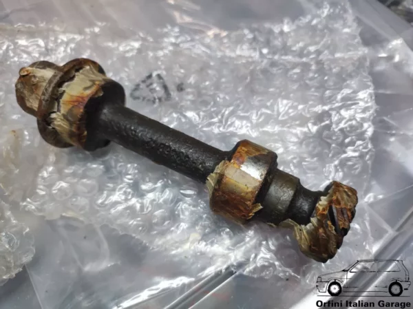 12167-4346843-4346842-1.webp 4346843 4346842 Oil Pump Shaft Fiat Uno Lancia Y10 GT Turbo Panda