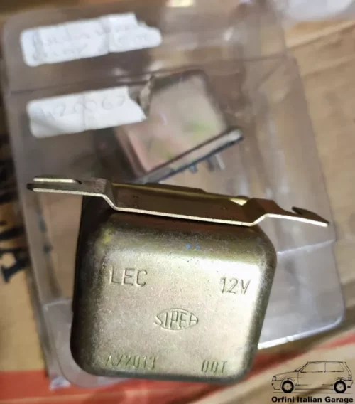 12199-4200679-7551029-4384971-SIPEA-A72013-1.webp 4200679 7551029 4384971 SIPEA A72013 Indicator Relay Fiat Fiat X1/9 124 128 131 850 Lancia
