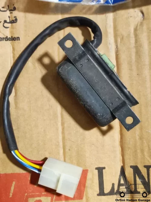 12205-82294799-Tel-12C1-12V-1.webp 82294799 Tel 12C/1 12V Windscreen Wiper Relay Lancia Beta Gamma Ferrari 308 400 512 BB