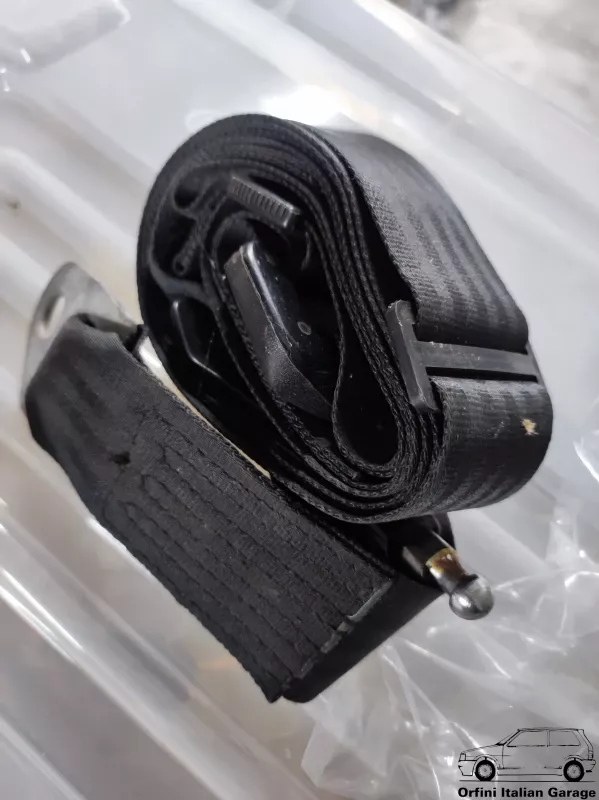 12211-Cinto-Seguranca-Lancia-Fulvia-Coupe-Toric-2.webp Front Toric Seatbelt Lancia Fulvia Coupe