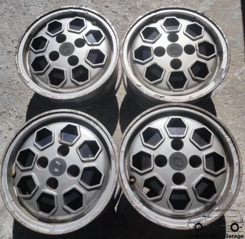 12625-Jogo-Jantes-13-4x100-Renault-5-9-11-Express-1.webp Set Wheels 13 4x100 Renault 5 9 11 Express