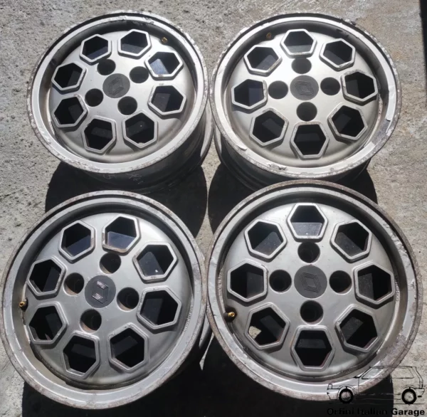 12625-Jogo-Jantes-13-4x100-Renault-5-9-11-Express-1.webp Set Wheels 13 4x100 Renault 5 9 11 Express