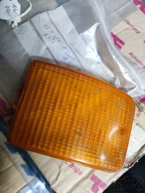 12744-4306281-Altissimo-215940-1.webp 4306281 Altissimo 215940 Rear Right Orange Lens Light Fiat 127