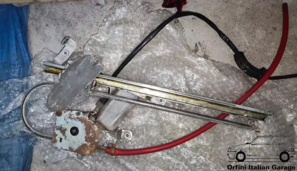 12783-7557789-2.webp 7557789 Front Right Electric Window Regulator Motor Fiat Bertone X1/9