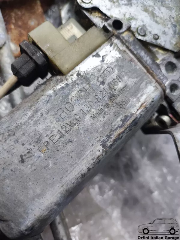12783-7557789-3.webp 7557789 Front Right Electric Window Regulator Motor Fiat Bertone X1/9